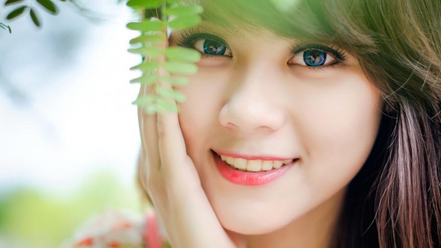 法国百名华裔中国行夏令营在上海开营